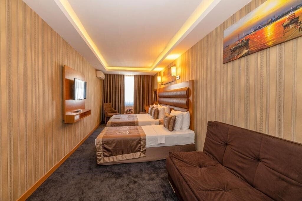 Готель Regno Hotel 3*