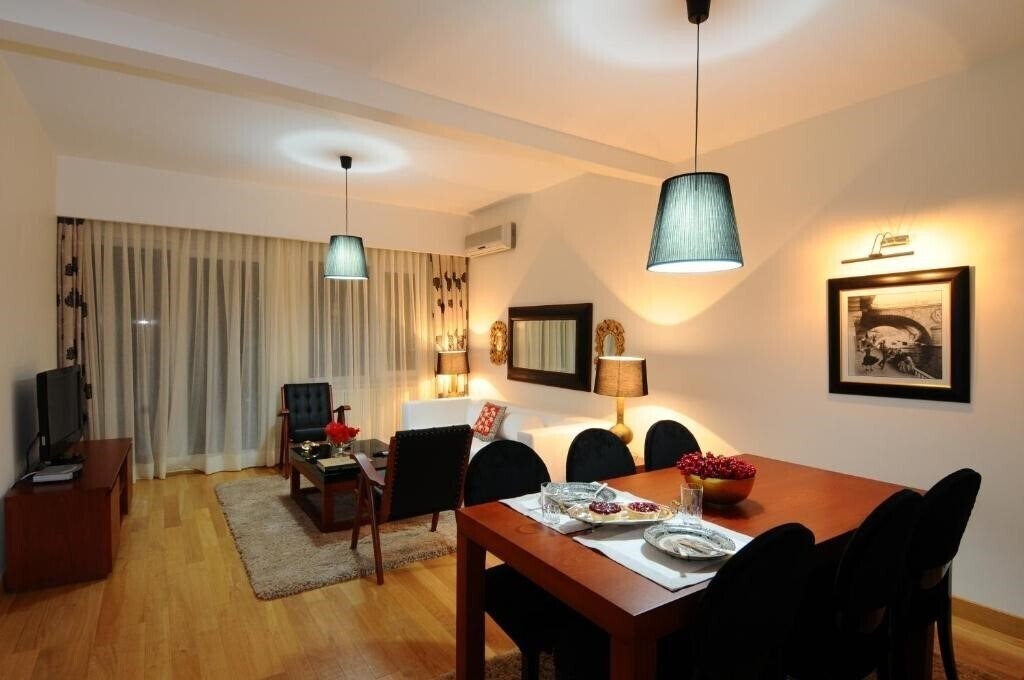 Зображення Cheya Taksim BNB Gumussuyu Istanbul City Center Comfort Residence 4*