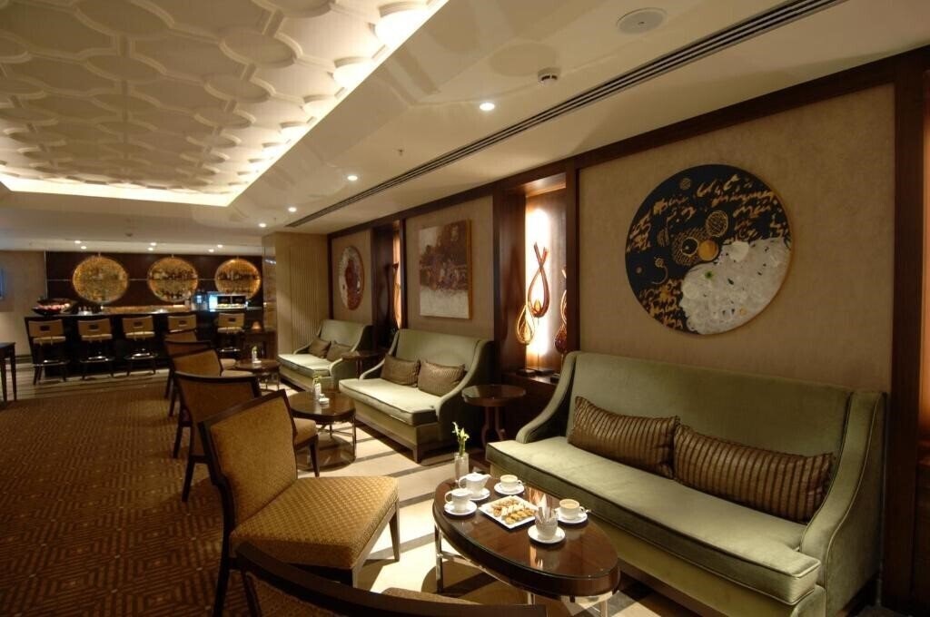 Фото Titanic City Hotel 4*