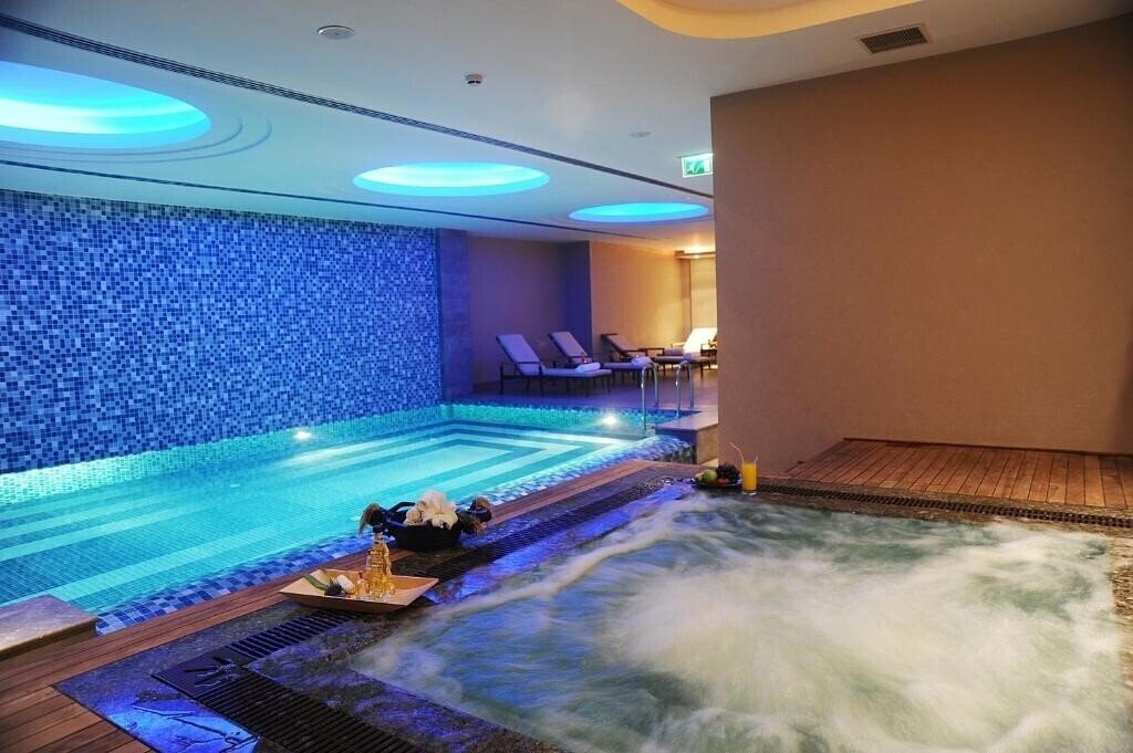 Фотографія Titanic City Hotel 4*