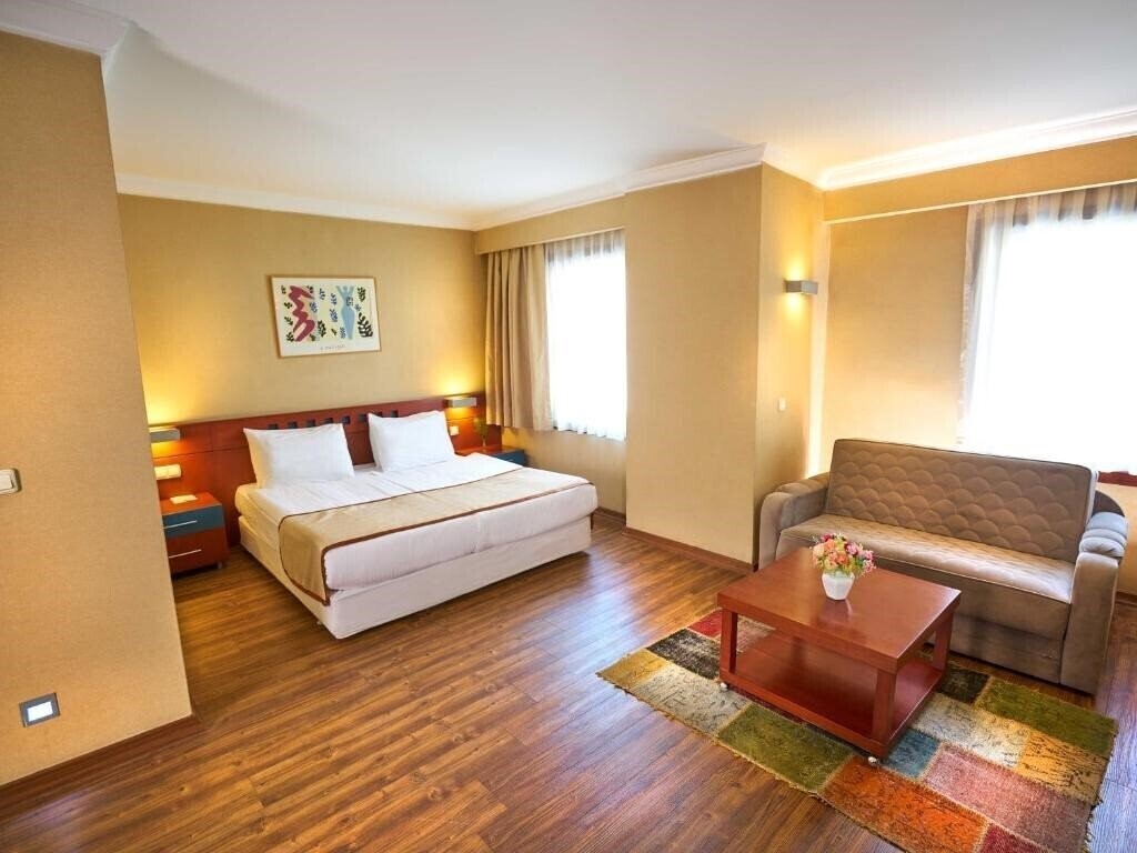 Изображение Feronya Hotel 4*