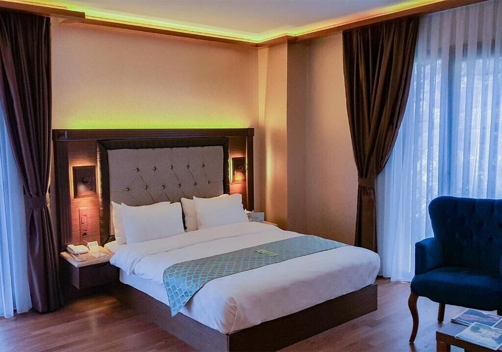 Фото Sera Lake Resort 4*