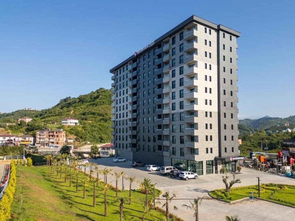 Отель Best Western Plus Trabzon 4*