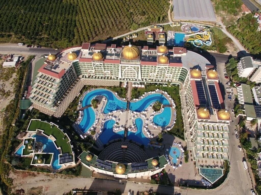 Готель Alan Xafira Deluxe Resort & SPA 5*