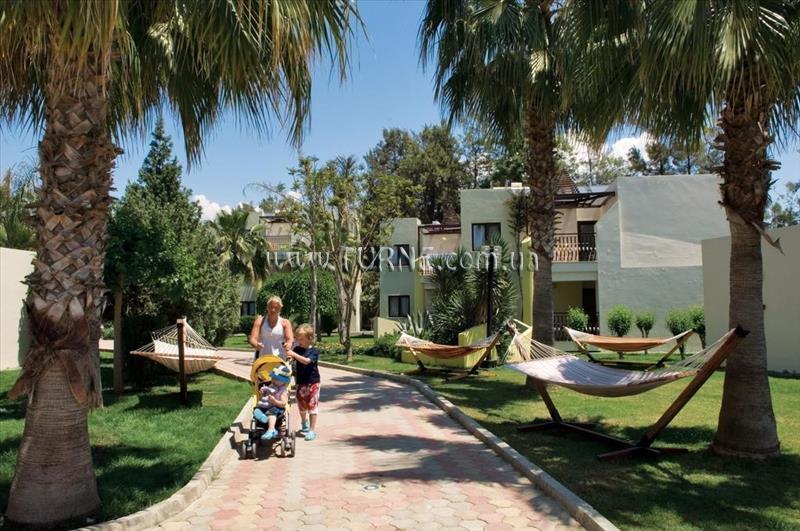 Фото 1-2-Fly Fun Club Dem (ex. Club Dem Spa & Resort Hotel ) HV-1