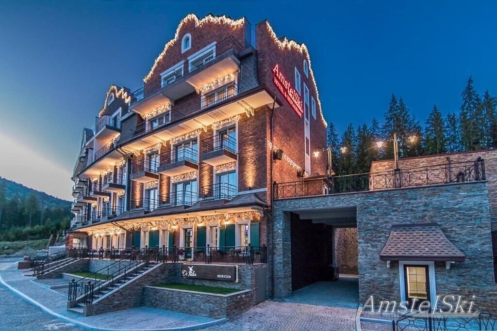 Готель Amstelski Hotel 4*