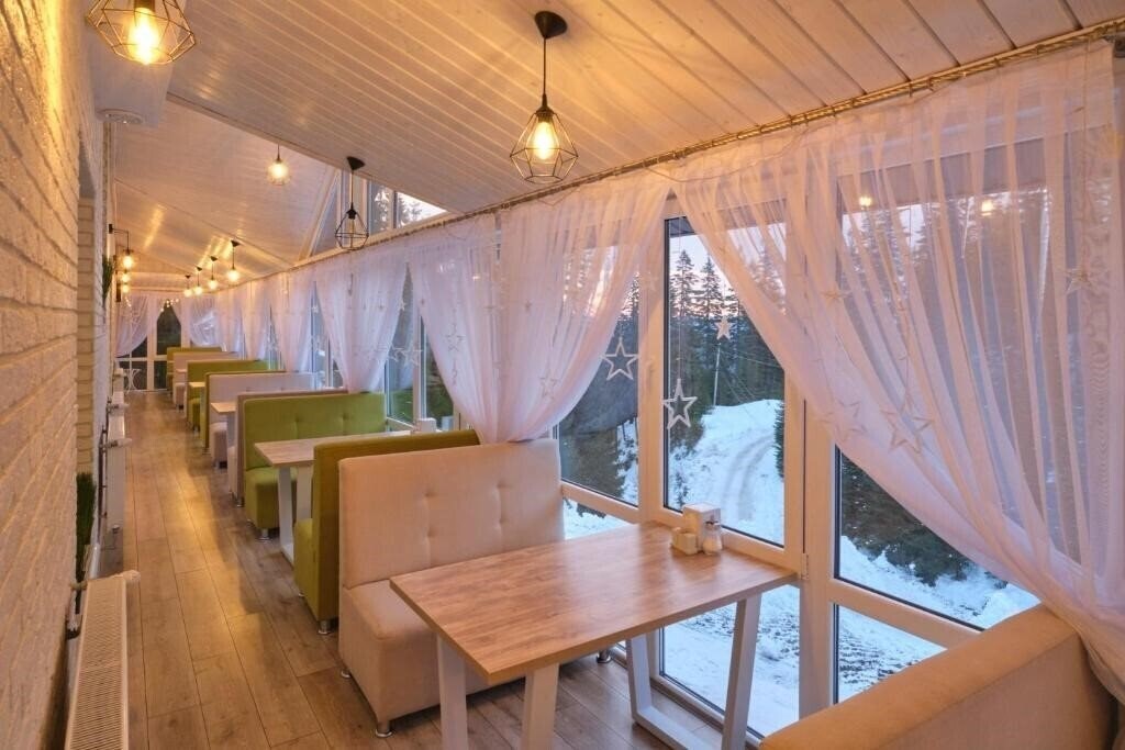 Фотография Diamant Dragobrat 3*