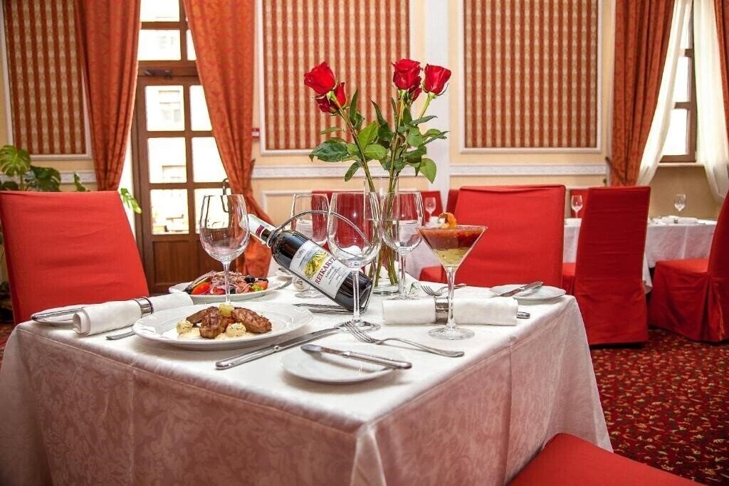 Фото Рейкарц Каменец - Подольский 5*
