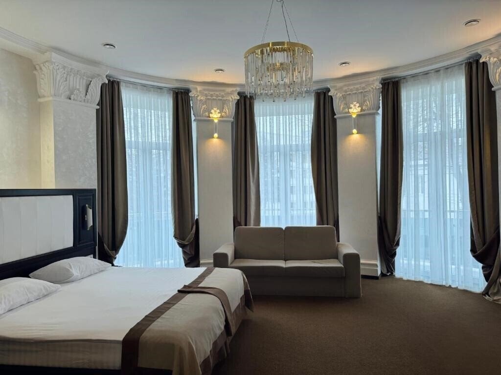 Фото Optima Khmelnytskyi 5*
