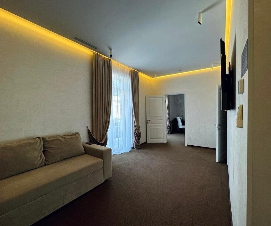 Картинка Optima Khmelnytskyi 5*