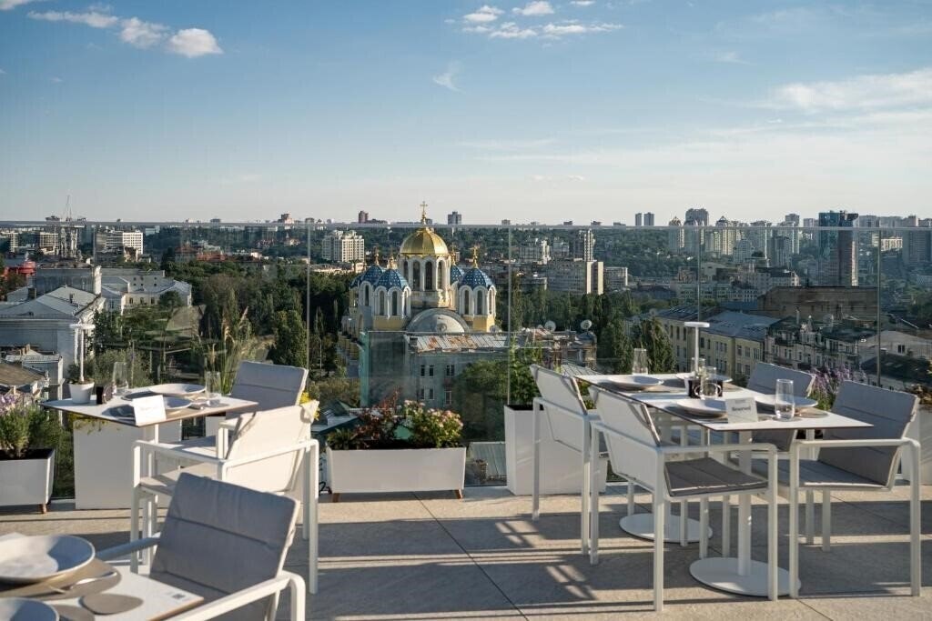 Зображення 11 Mirrors 4*