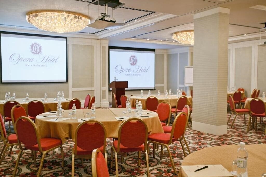 Картинка Opera Hotel Kiev 5*