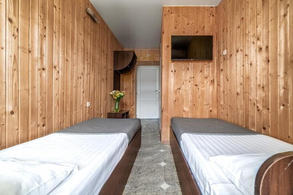 Картинка Beach Hotel 3*