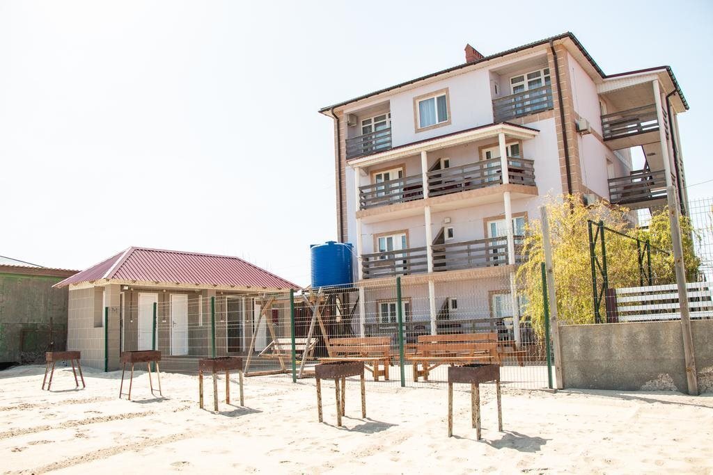 Отель Reeff 3 2*