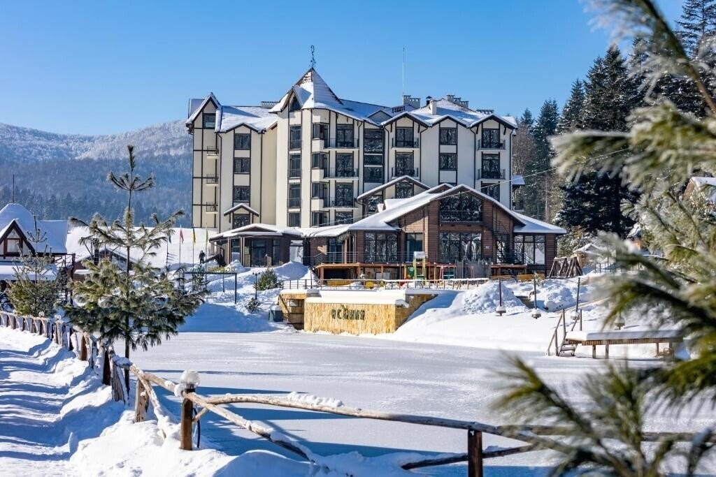 Готель Осоння Карпати Resort Medical & SPA Hotel 3*