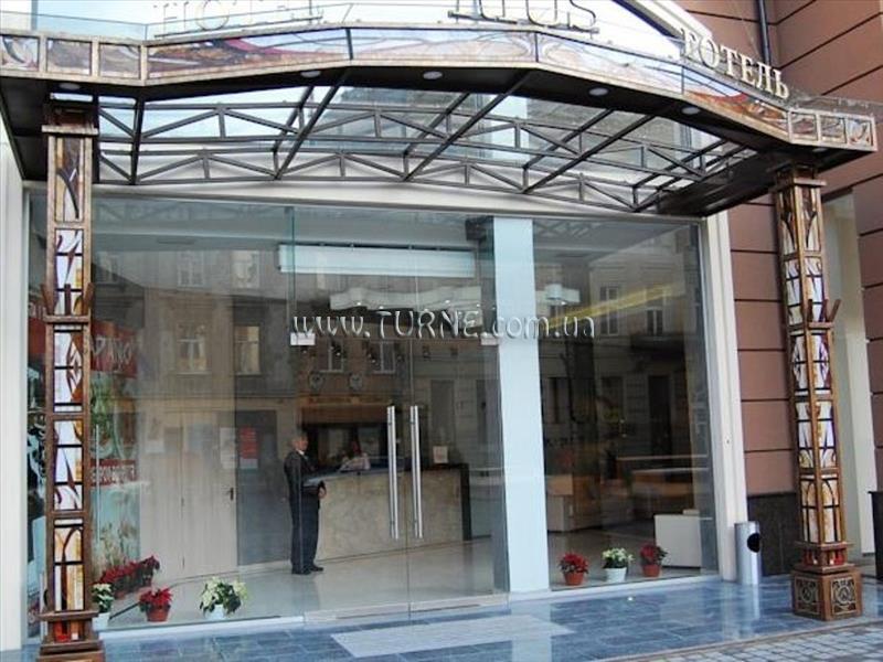 Готель Rius 4*