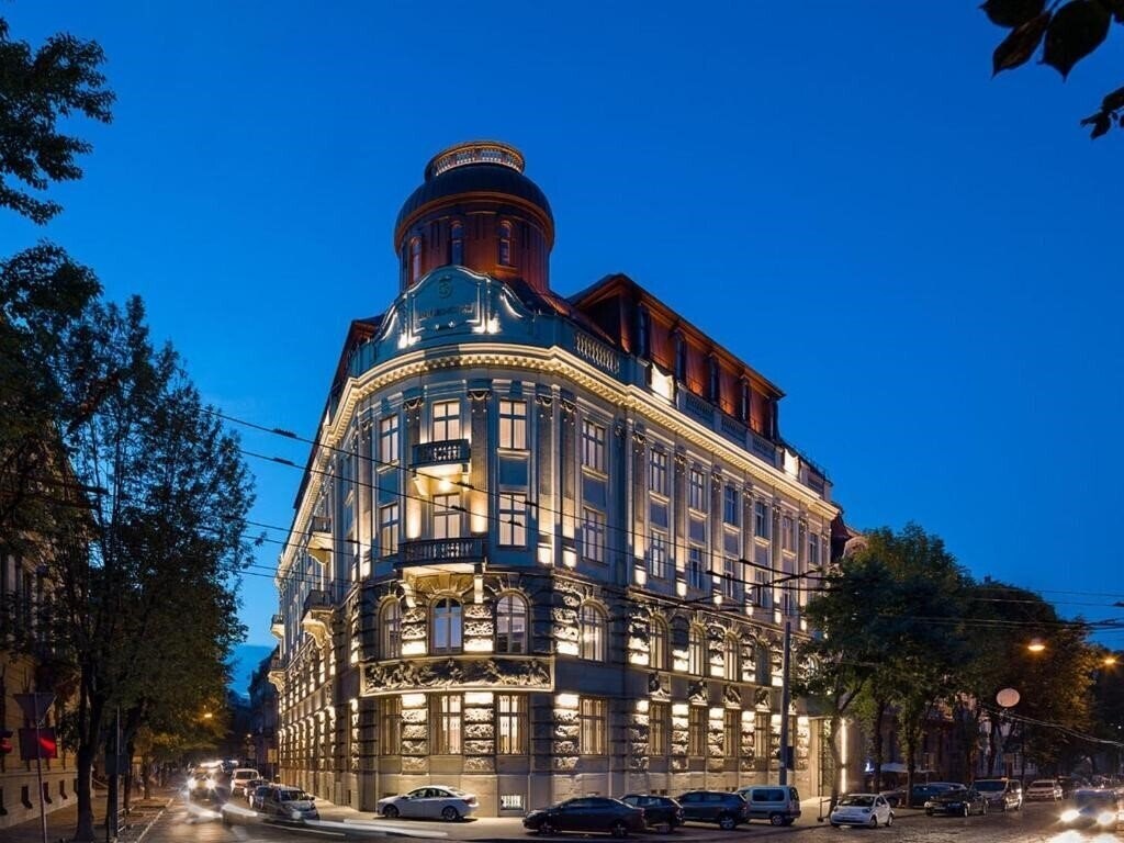 Отель Bankhotel 5*