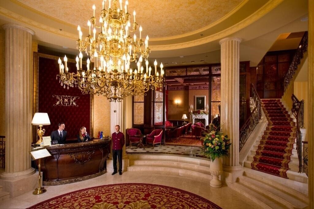 Отель Nobilis Hotel ***** 5*