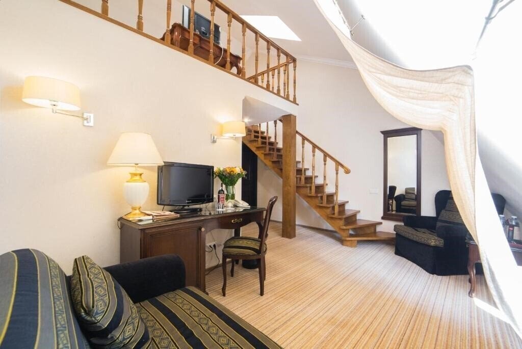 Картинка Optima Collection Medievale Lviv 4*