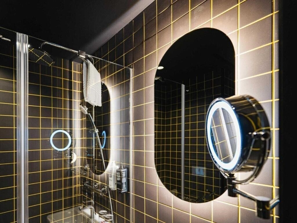 Фото Ibis Lviv Center 3*