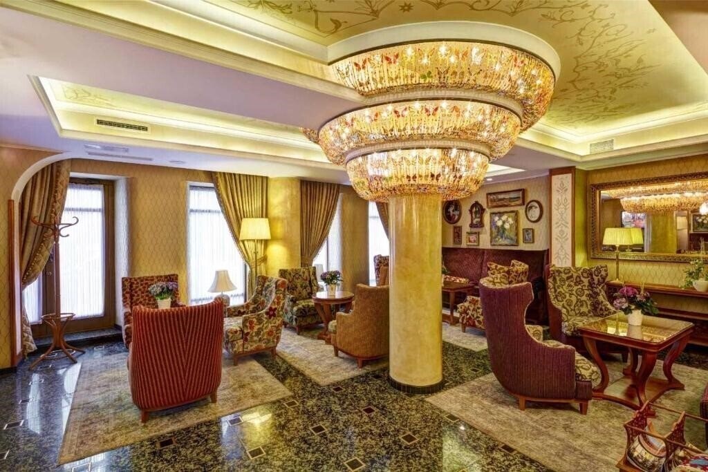 Готель Swiss-Hotel 4*