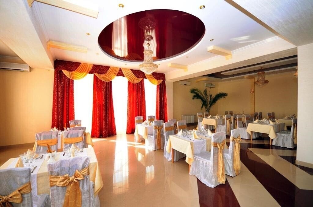 Фотография Червона Гора 3*