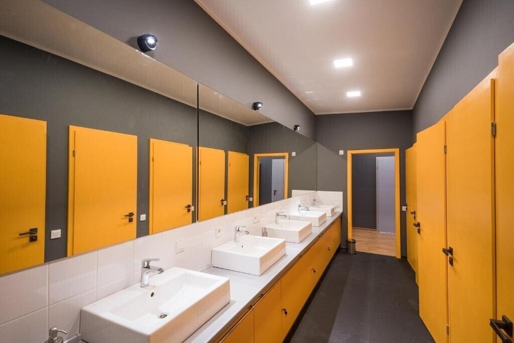 Картинка Friday Hostel 3*