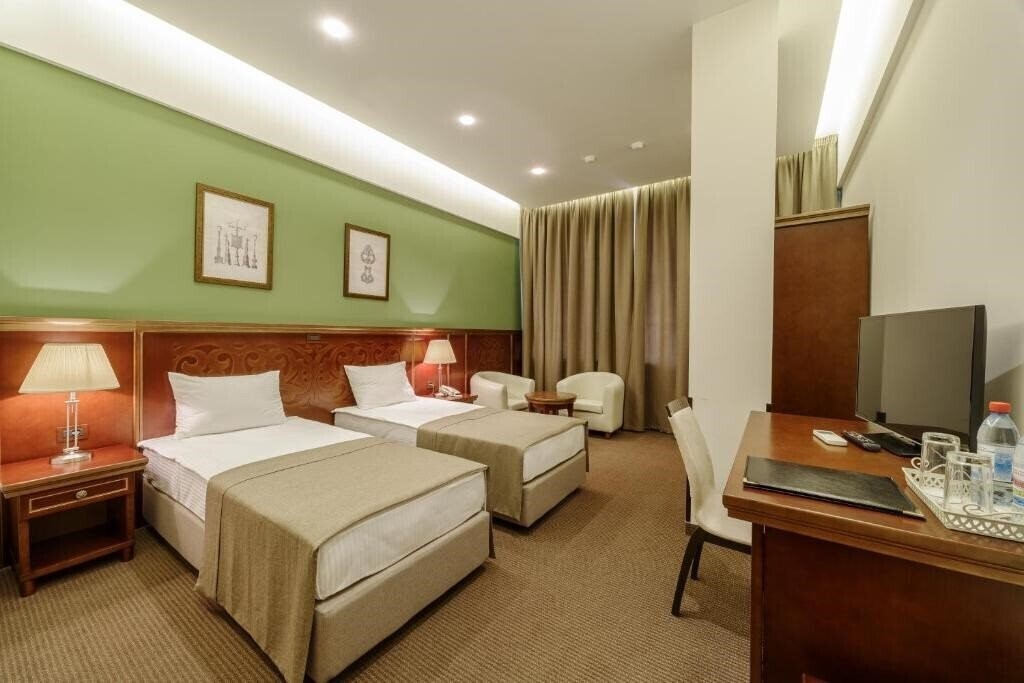 Отель Alarus Hotel 4*