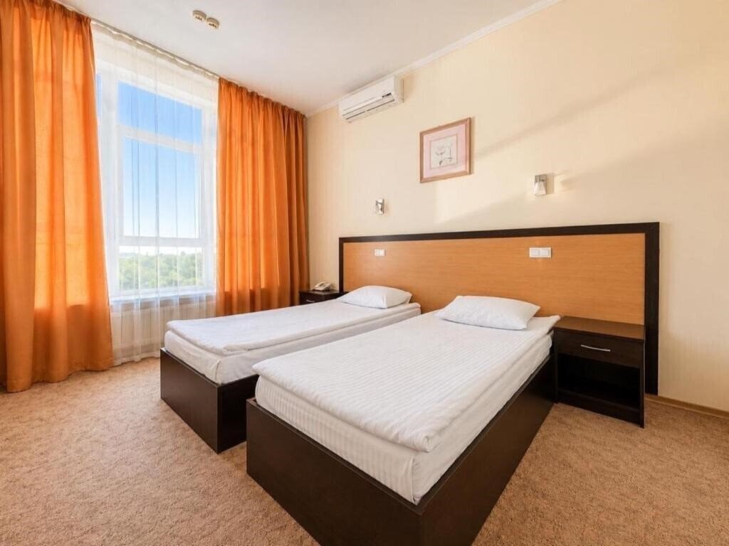 Фотографія Optima Odessa Hotel 4*