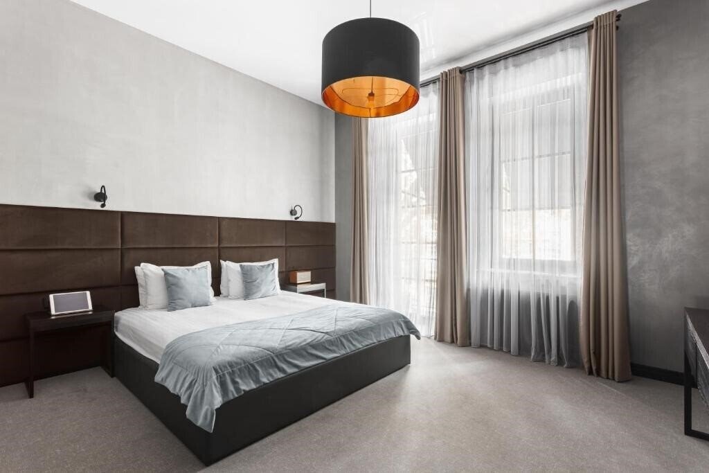 Отель Bryk Hotel 4*