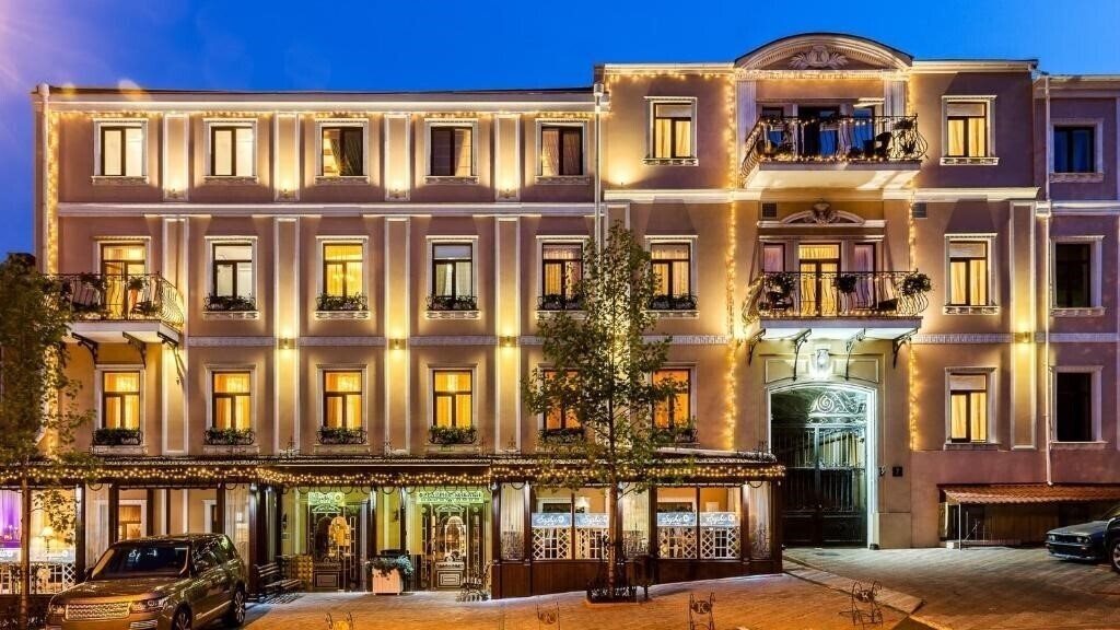 Отель Frederic Koklen 4*