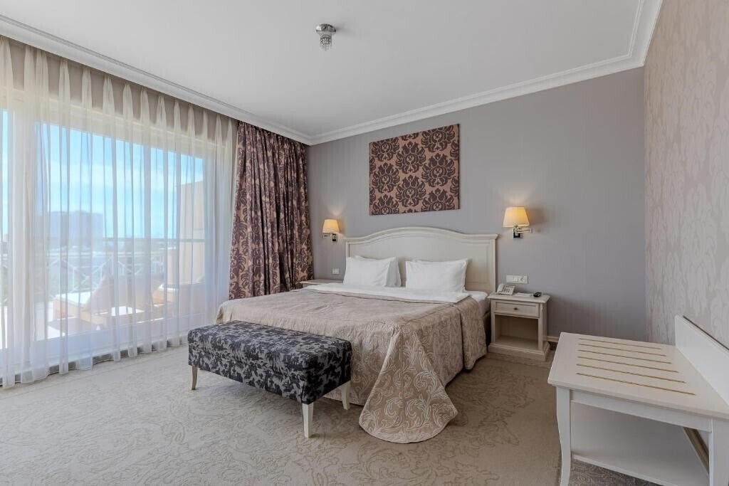 Картинка Palace Del Mar 4*