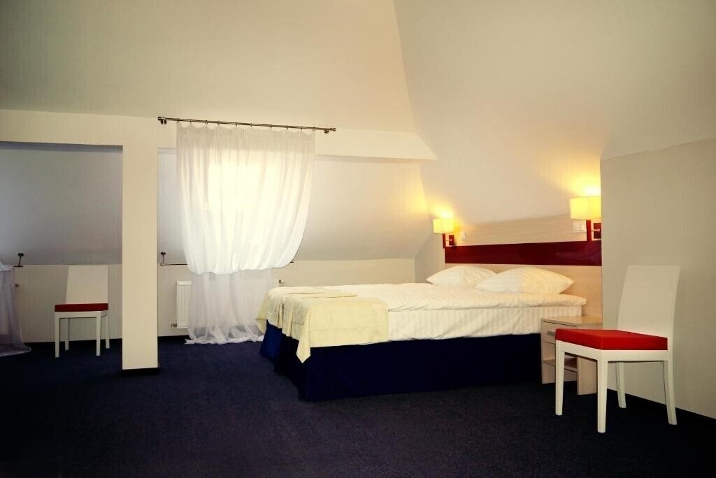 Изображение Optima Почаїв (ex. Reikartz Почаїв) 3*