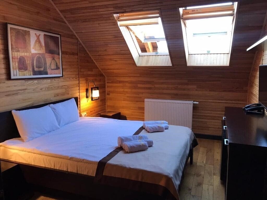 Готель Ruta Resort Polianytsia (ex. Chalet Du Mont Chalet) 4*