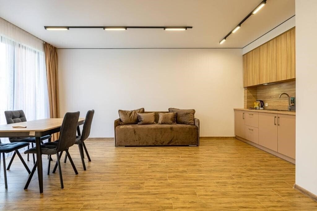 Картинка Під Стріхою 4*