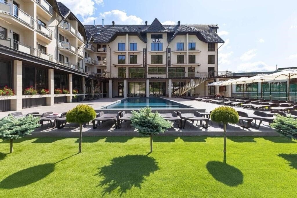 Отель Continental SPA Resort 3*