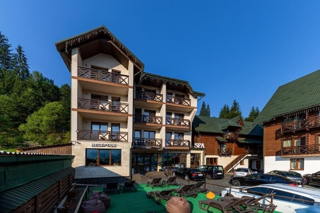 Фото La Krechunu Hotel 3*