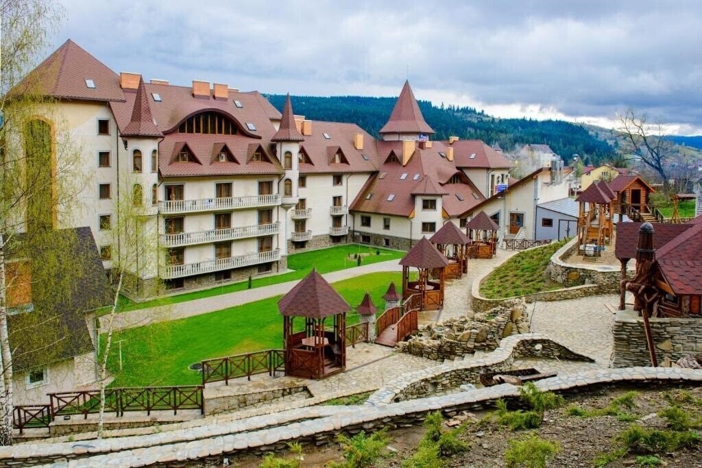 Готель Dianna Hotel 4*