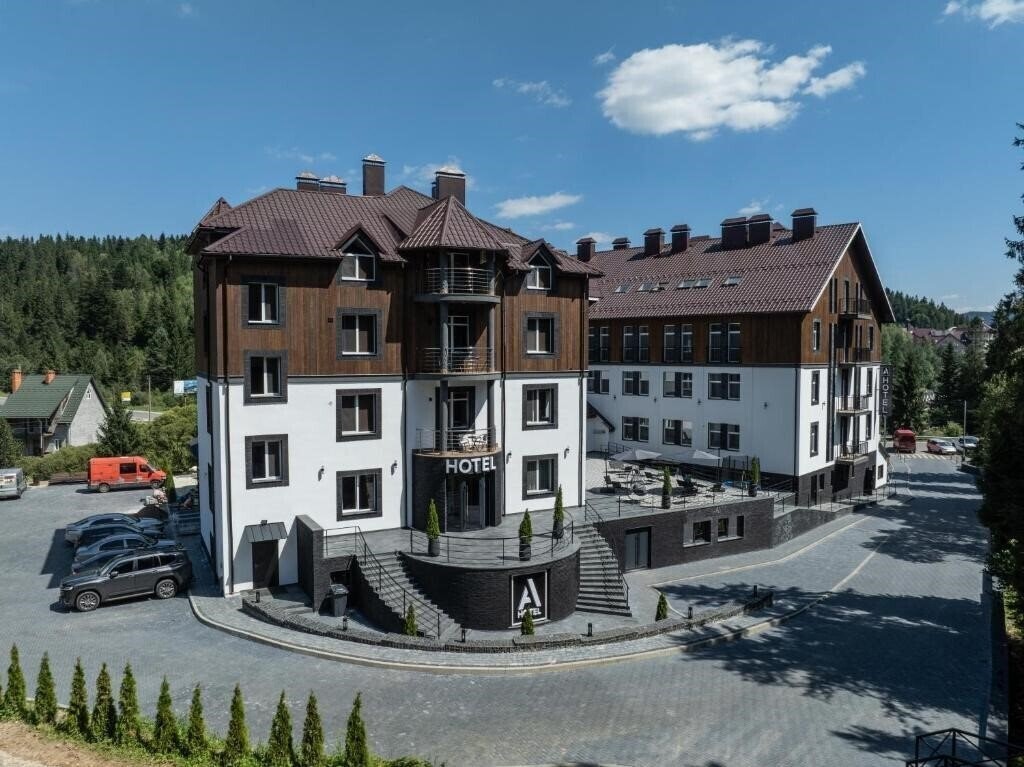 Готель A-Hotel by Apartel 4*