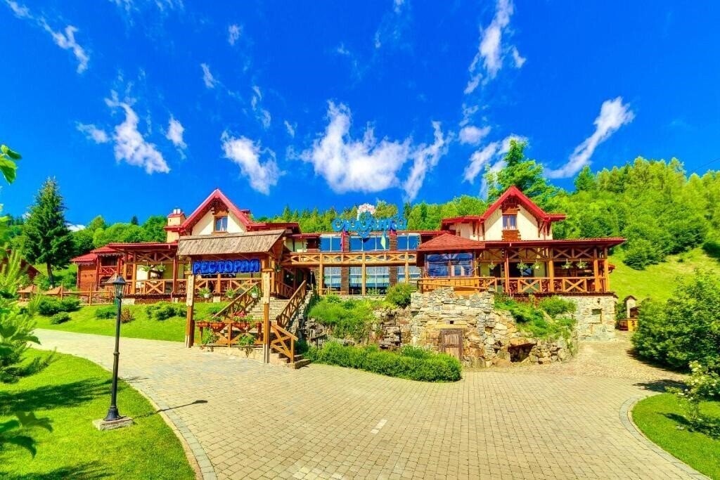 Готель Славянка 3*