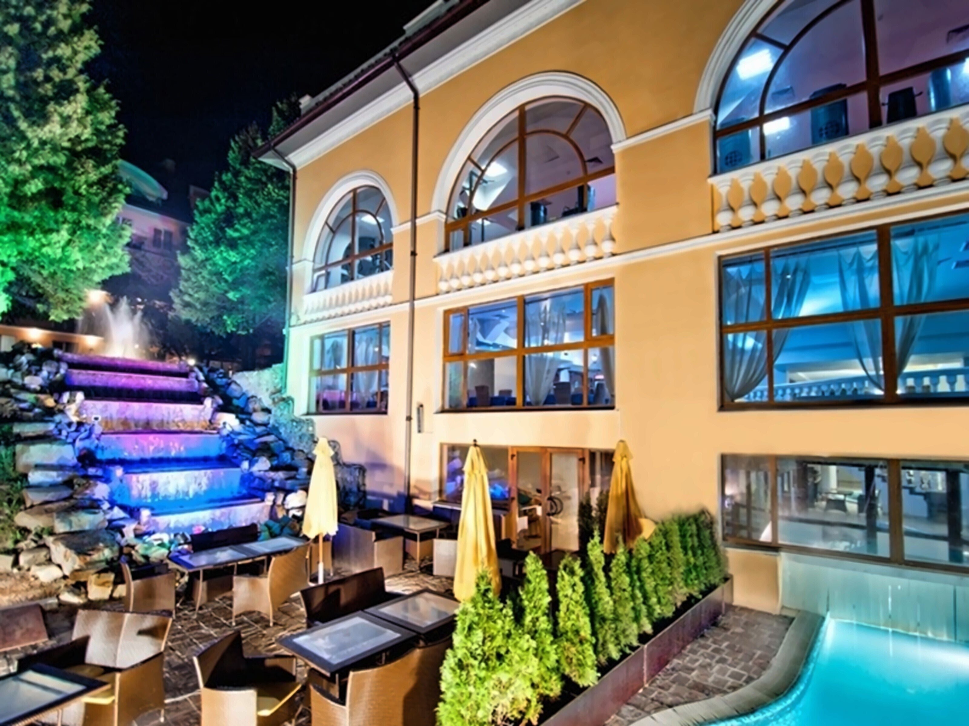 Готель Royal Grand 3*