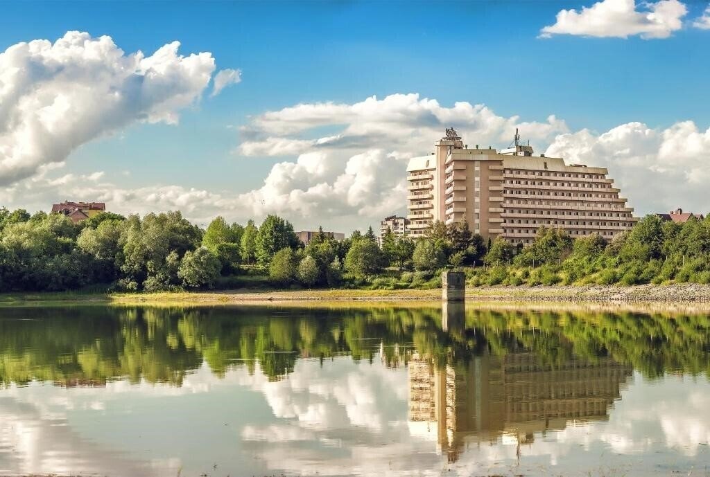 Отель Карпати Трускавець Hotel And Resort Complex 4*