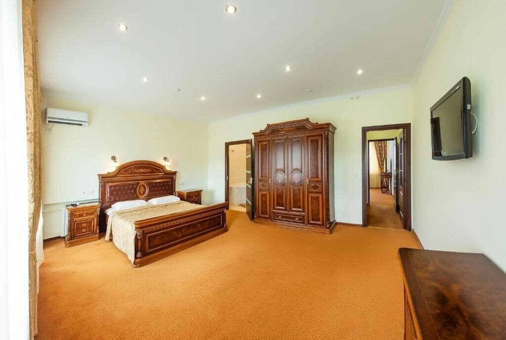 Фотография Карпати Трускавець Hotel And Resort Complex 4*