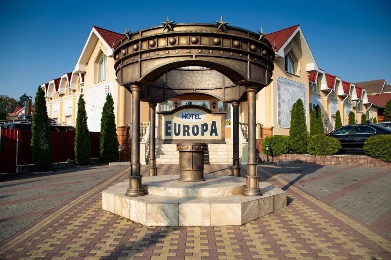 Готель Europe 3*