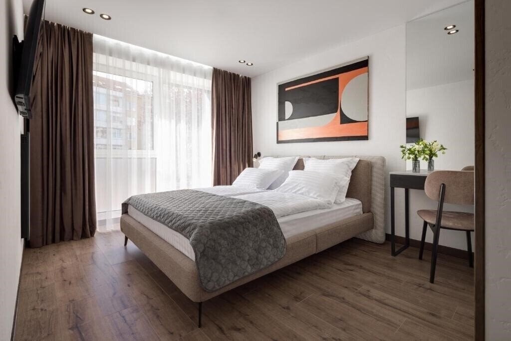 Фото Apartel Uzhhorod 4*