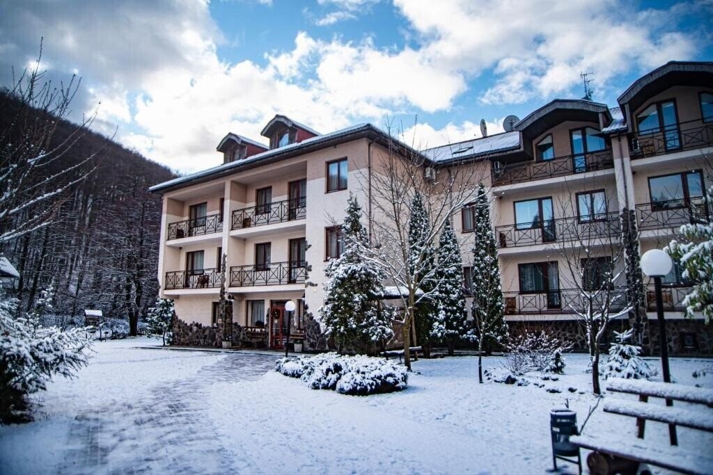 Фотография Богольвар 3*