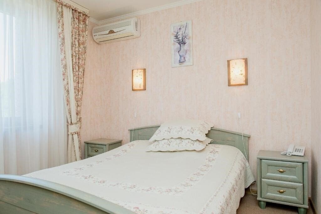 Фото Золотая Гора 4*