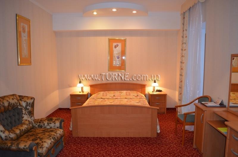 Изображение Бристоль 3*