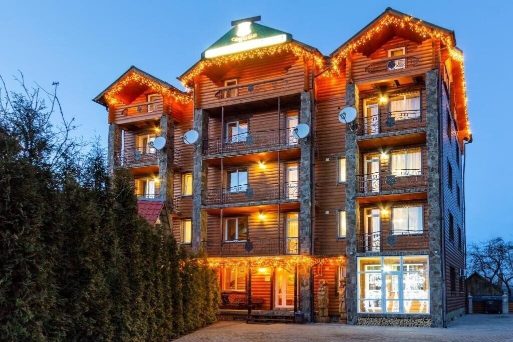 Отель У Мар'яни і Назара Садиба 1*