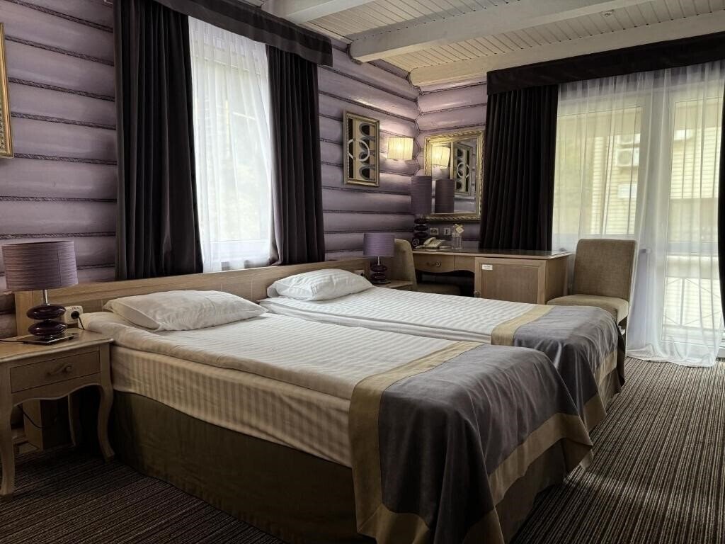 Отель Reikartz Карпаты 4*